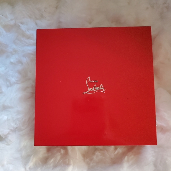 Christian Louboutin Mirror Compact Card Case - Red (SOLD) - Picture 4 of 8